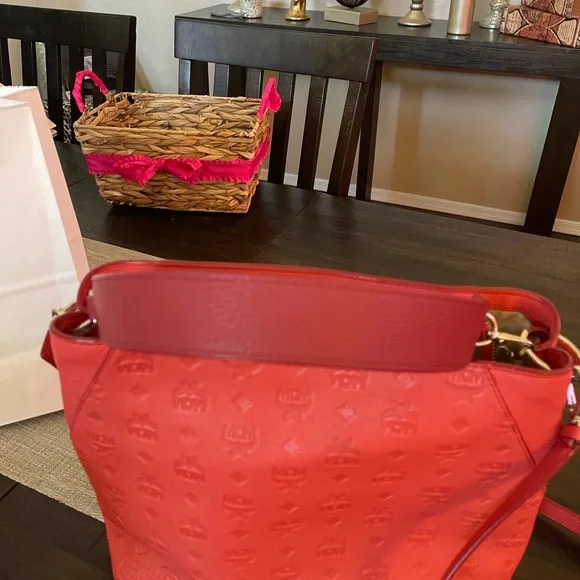 COPY - Medium Klarna mcm bag